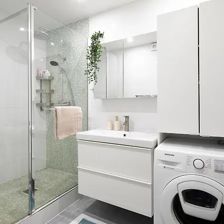 Sacre Coeur - - Elegant Apartment *